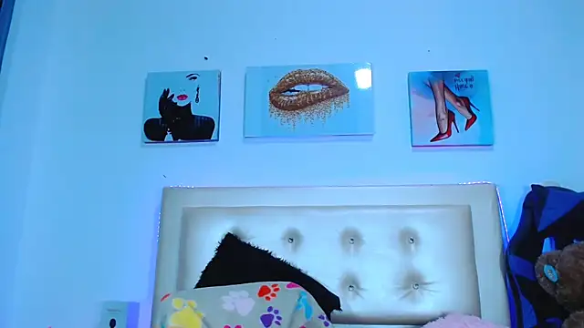 Snapshot of Jenng18 chatting on January 6, 4:02 pm Jenng18 online show from January 6, 4:02 pm