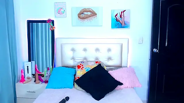 Snapshot of Jenng18 chatting on March 19, 3:40 pm Jenng18 online show from March 19, 3:40 pm