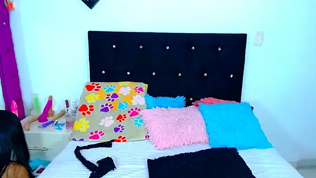 Snapshot of Jenng18 chatting on November 9, 5:06 am Jenng18 online show from November 9, 5:06 am