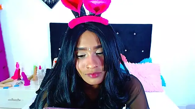 Snapshot of Jenng18 chatting on November 28, 7:49 pm Jenng18 online show from November 28, 7:49 pm