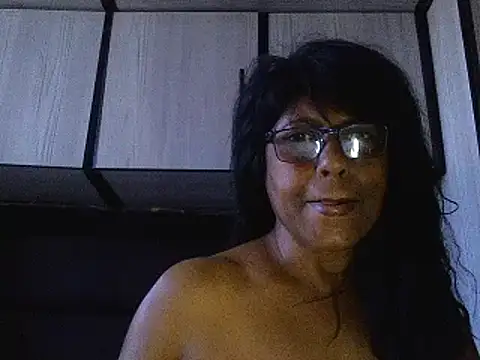 MsAttitude online show from January 3, 8:10 am