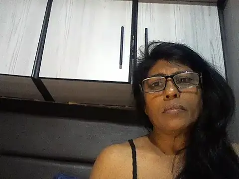 MsAttitude online show from October 6, 6:00 am