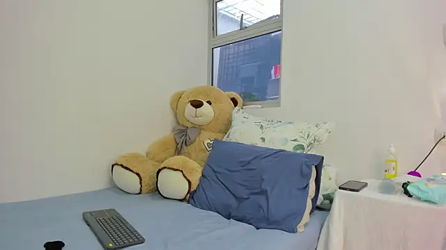 Snapshot of SEJMET_LOVE_ chatting on December 17, 1:38 pm SEJMET LOVE online show from December 17, 1:38 pm