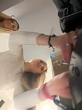 pinkstar  online show from February 5, 4:59 am