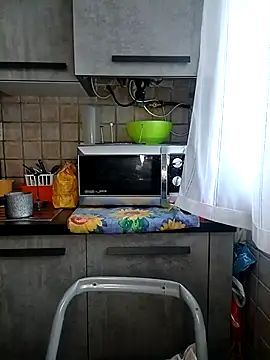 Snapshot of dolcehelena993 chatting on September 24, 9:23 am dolcehelena993 online show from September 24, 9:23 am