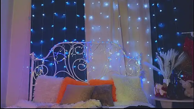 Funny Bunny online show from March 10, 2:50 am