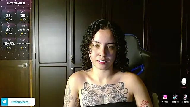 jaydensalvatore  online show from January 16, 9:40 pm