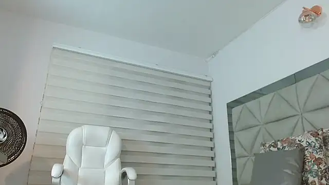 nana levy online show from March 21, 9:12 am