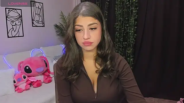 MaryMayson online show from September 29, 4:01 pm