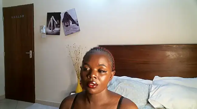 Snapshot of pay_tience chatting on January 25, 9:57 am pay tience online show from January 25, 9:57 am