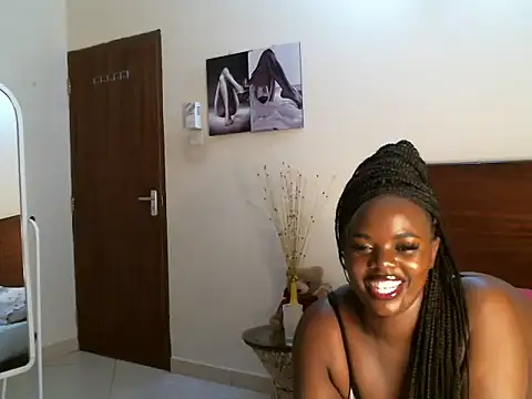 Snapshot of pay_tience chatting on February 8, 12:17 pm pay tience online show from February 8, 12:17 pm