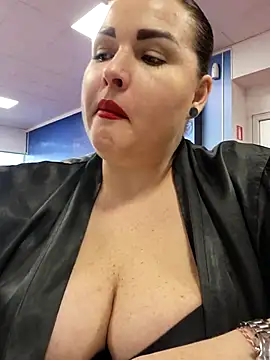 GeorgiaLerox online show from March 14, 12:40 pm