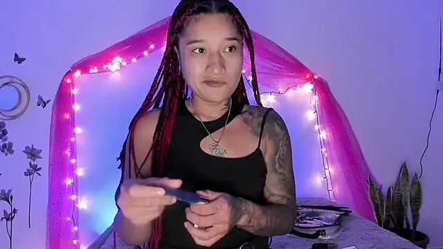 Snapshot of Eva_Lee_ chatting on January 28, 6:49 am Eva Lee online show from January 28, 6:49 am