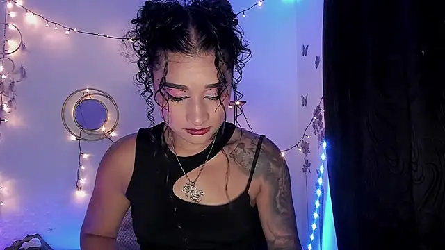 Snapshot of Eva_Lee_ chatting on February 23, 5:34 am Eva Lee online show from February 23, 5:34 am