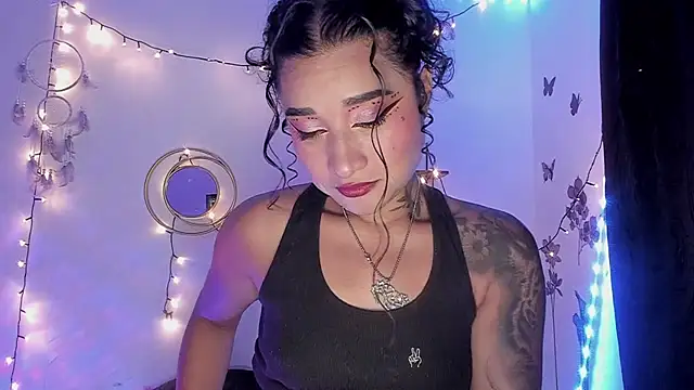 Snapshot of Eva_Lee_ chatting on February 25, 6:36 am Eva Lee online show from February 25, 6:36 am