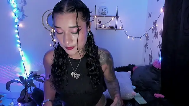 Snapshot of Eva_Lee_ chatting on March 13, 6:26 am Eva Lee online show from March 13, 6:26 am