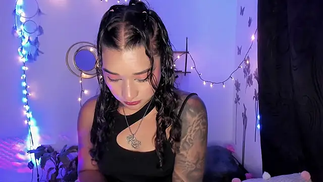 Snapshot of Eva_Lee_ chatting on March 15, 7:20 am Eva Lee online show from March 15, 7:20 am