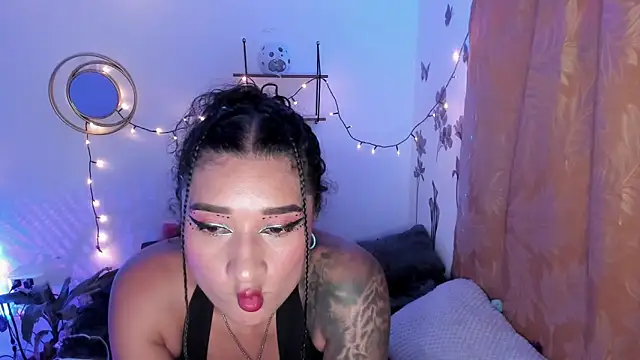 Snapshot of Eva_Lee_ chatting on March 18, 7:52 am Eva Lee online show from March 18, 7:52 am