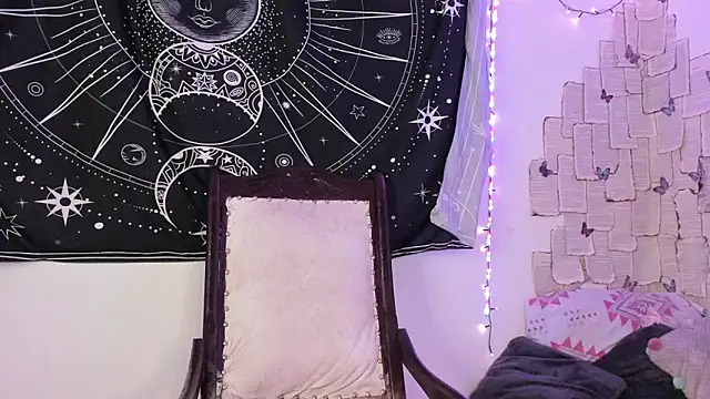 Snapshot of Eva_Lee_ chatting on September 9, 6:24 am Eva Lee online show from September 9, 6:24 am