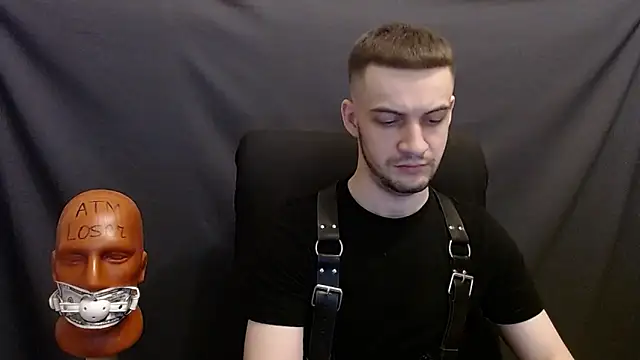 Snapshot of _Damien_thorn_ chatting on December 3, 5:12 pm Damien thorn online show from December 3, 5:12 pm