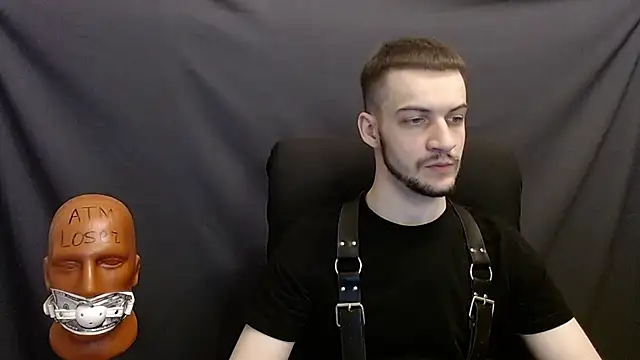 Snapshot of _Damien_thorn_ chatting on December 11, 8:28 pm Damien thorn online show from December 11, 8:28 pm