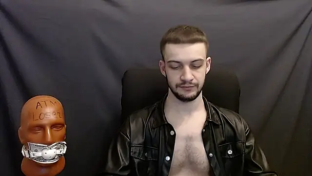 Snapshot of _Damien_thorn_ chatting on December 15, 8:25 pm Damien thorn online show from December 15, 8:25 pm