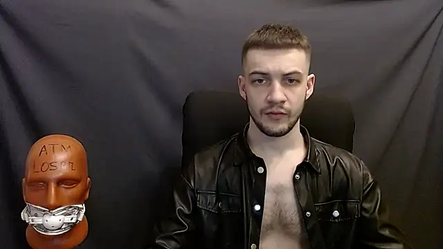 Snapshot of _Damien_thorn_ chatting on December 26, 2:55 am Damien thorn online show from December 26, 2:55 am