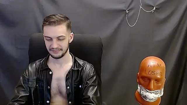 Snapshot of _Damien_thorn_ chatting on March 9, 3:22 am Damien thorn online show from March 9, 3:22 am