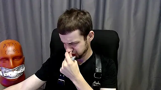 Snapshot of _Damien_thorn_ chatting on September 19, 2:24 am Damien thorn online show from September 19, 2:24 am