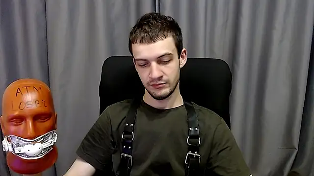 Snapshot of _Damien_thorn_ chatting on September 25, 3:21 am Damien thorn online show from September 25, 3:21 am