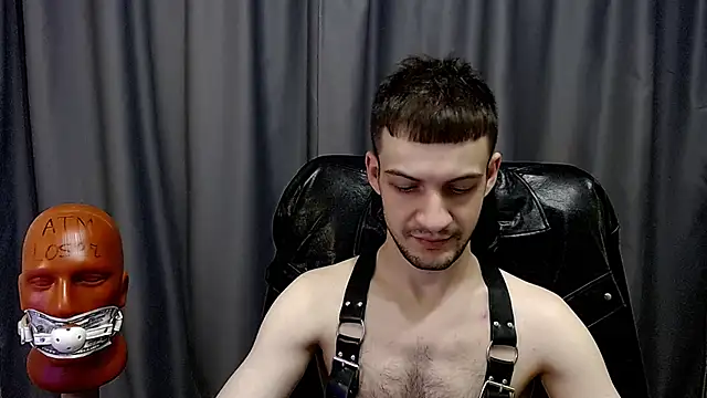 Snapshot of _Damien_thorn_ chatting on October 19, 2:45 am Damien thorn online show from October 19, 2:45 am