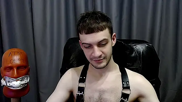 Snapshot of _Damien_thorn_ chatting on October 25, 2:41 am Damien thorn online show from October 25, 2:41 am