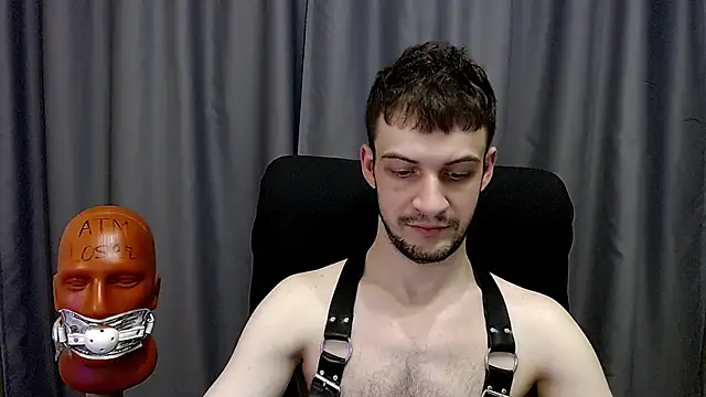 Snapshot of _Damien_thorn_ chatting on December 3, 3:25 am Damien thorn online show from December 3, 3:25 am