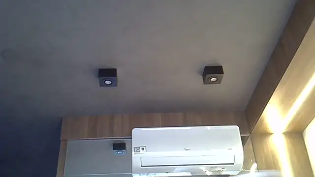 Skinny-Kitten online show from September 30, 9:25 am