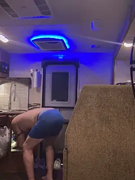 Snapshot of prekumstud chatting on March 3, 10:17 am prekumstud online show from March 3, 10:17 am