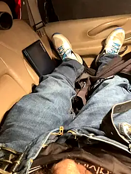 Snapshot of prekumstud chatting on September 16, 2:51 pm prekumstud online show from September 16, 2:51 pm