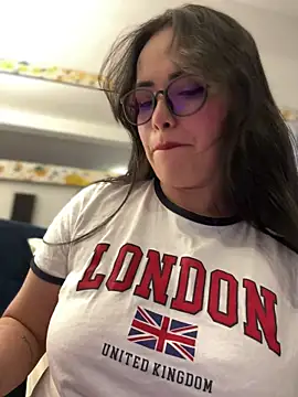 andra rose online show from January 27, 11:11 pm