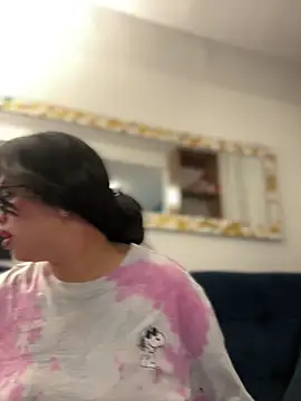 andra rose online show from February 9, 12:28 am