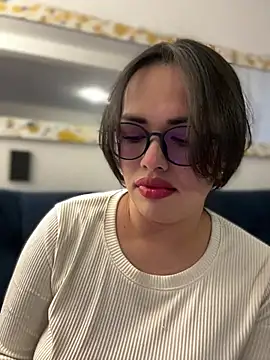 andra rose online show from February 28, 11:12 pm