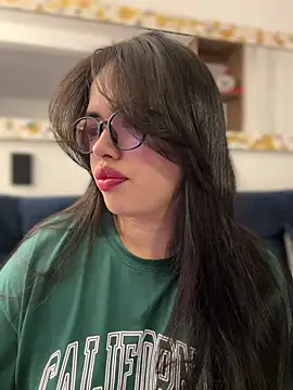 andra rose online show from March 3, 11:24 pm