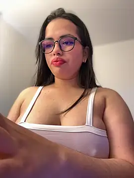 andra rose online show from September 14, 6:07 pm