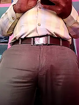 Snapshot of adicma123 chatting on September 9, 8:58 am adicma123 online show from September 9, 8:58 am