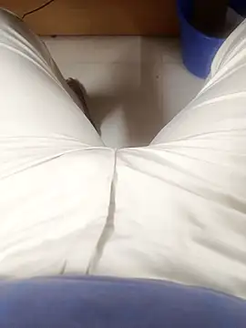 Snapshot of adicma123 chatting on October 25, 6:10 am adicma123 online show from October 25, 6:10 am