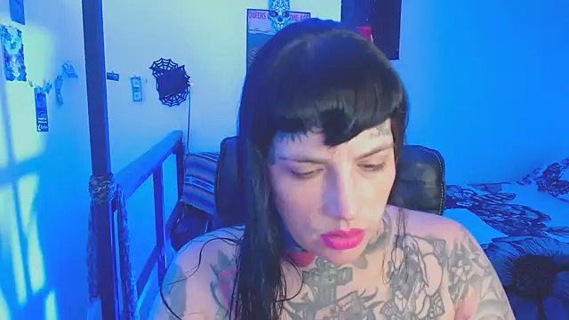 VampGirl1 online show from December 4, 7:23 pm