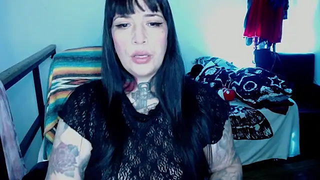 VampGirl1 online show from October 7, 1:25 am