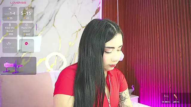 haylie  online show from February 2, 5:21 am