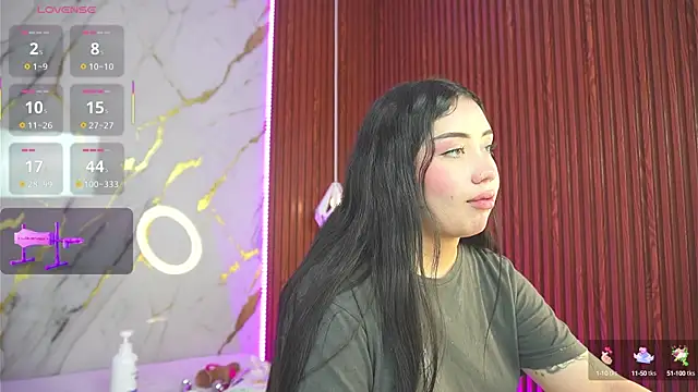 haylie  online show from March 21, 8:50 am