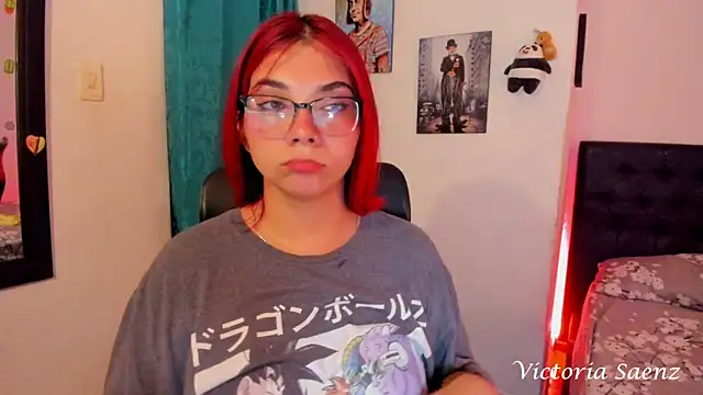 Snapshot of victoriaasaenz_ chatting on February 2, 12:40 am victoriaasaenz online show from February 2, 12:40 am