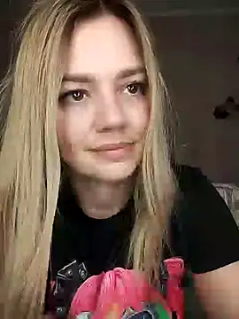 KrissSexi online show from March 18, 12:38 am