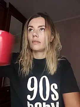 KrissSexi online show from October 11, 4:12 am